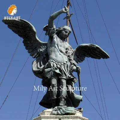 Figura moderna em tamanho natural, estatueta de bronze do guardião alado, estátua do anjo do arco gabriel com espada de retenção